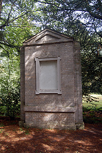 Memorial to Thomas Hutton September 2011